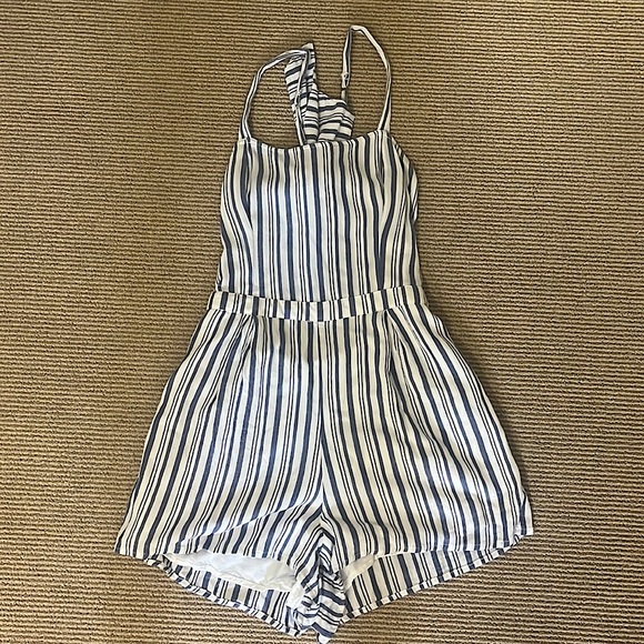 Hollister white and blue striped romper - Picture 1 of 3